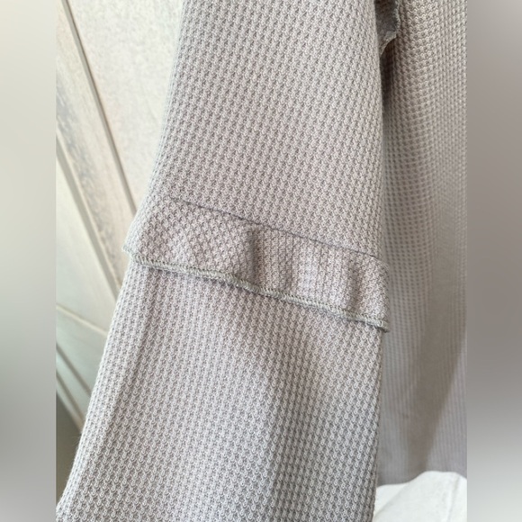 Waffle Knit Boho Top With Ruffle Sleeve Women’s Medium NEW - Picture 7 of 9